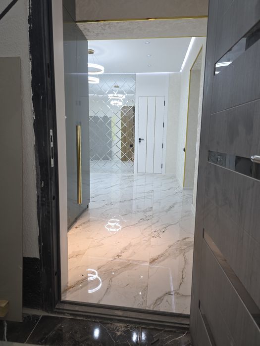 3 хоналик уй 7.500 с