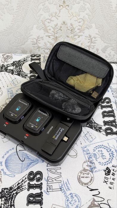 Saramonic Blink 500 2 mikrofonli, Power Bank zaryadlash qutisi bilan