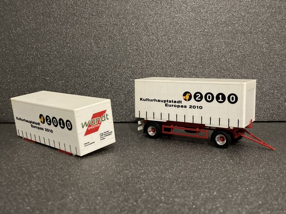 Камиончета, автовоз , части 1:87 Херпа