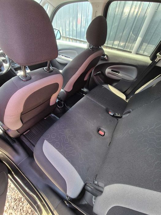 Citroen C3 Picasso 2011 1,6 diesel 90cp import recent