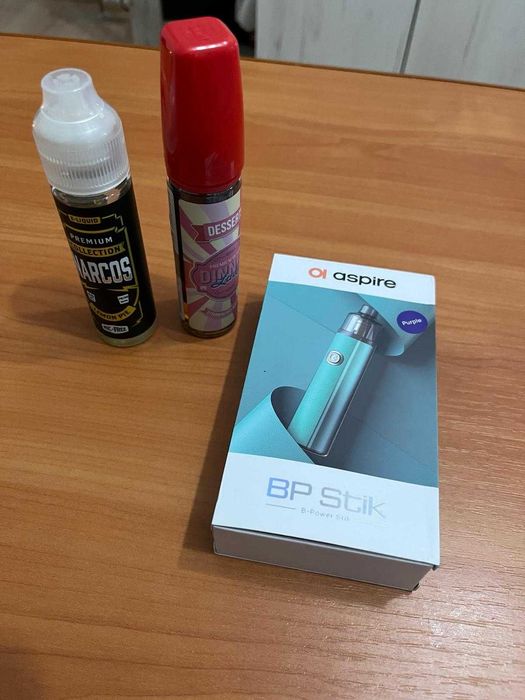 Vând Aspire BP Stik + lichide