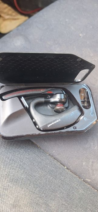 vând cască bluetooth inteligenta ii perfecta stare de funcționare