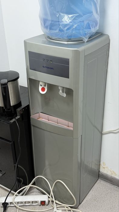 Диспенсер для воды