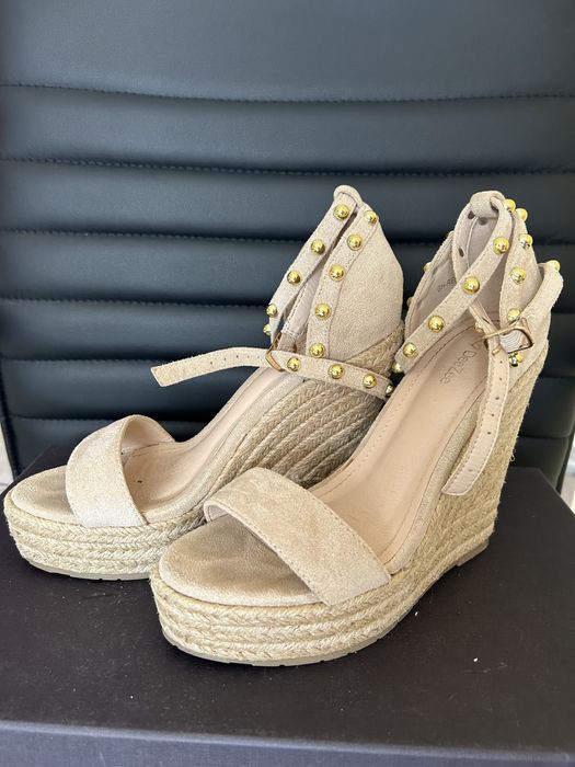 Sandale/ espadrile cu platforma marimea 36