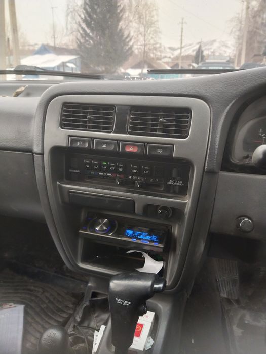 Продам Ниссан Террано