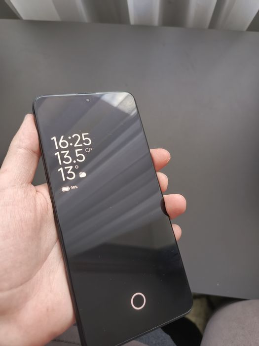 Продам смартфон Poco F5 Pro