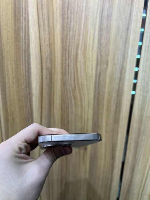 Iphone 16 pro max desert 256 gb 93%