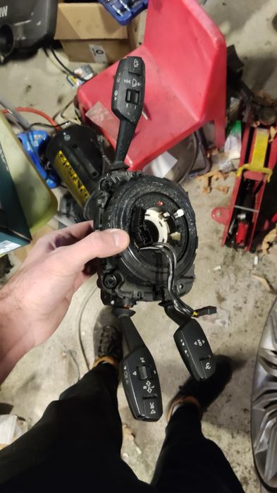 Bmw E70 Лентов кабел