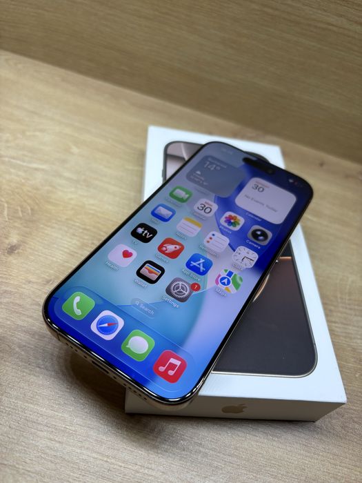 iPhone 16 PRO 256Gb Deaert titanium
