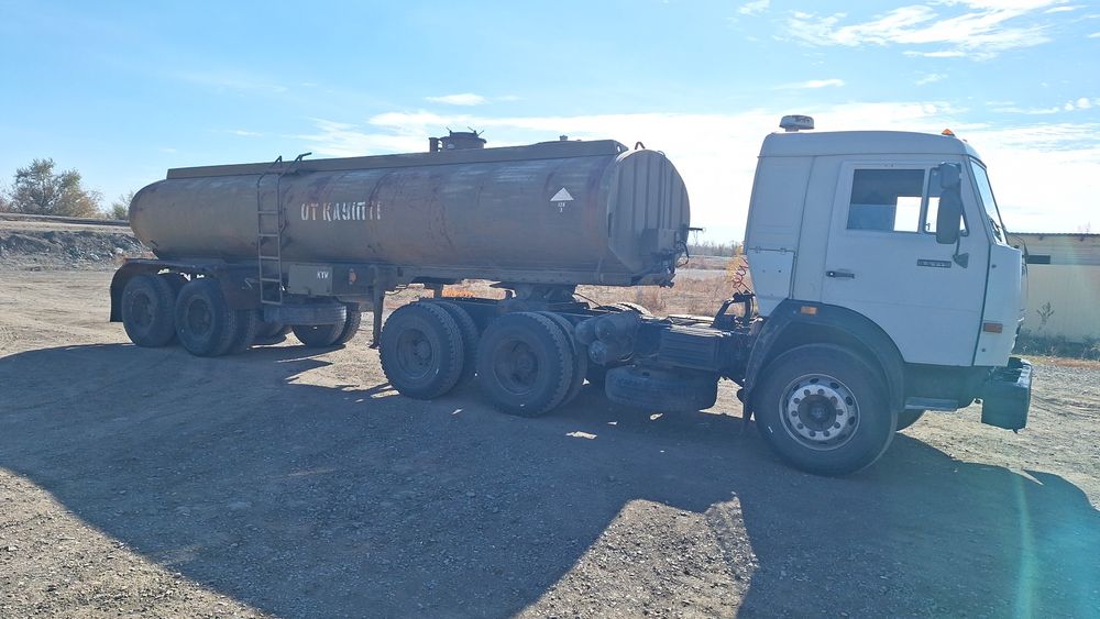 Продам полуприцеп цистерна под гсм