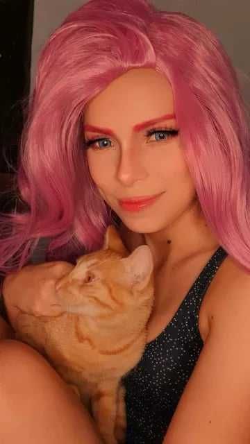 100% покривни цветни контактни лещи