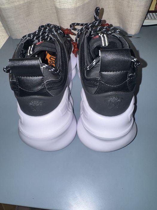 Versace Chain Reaction