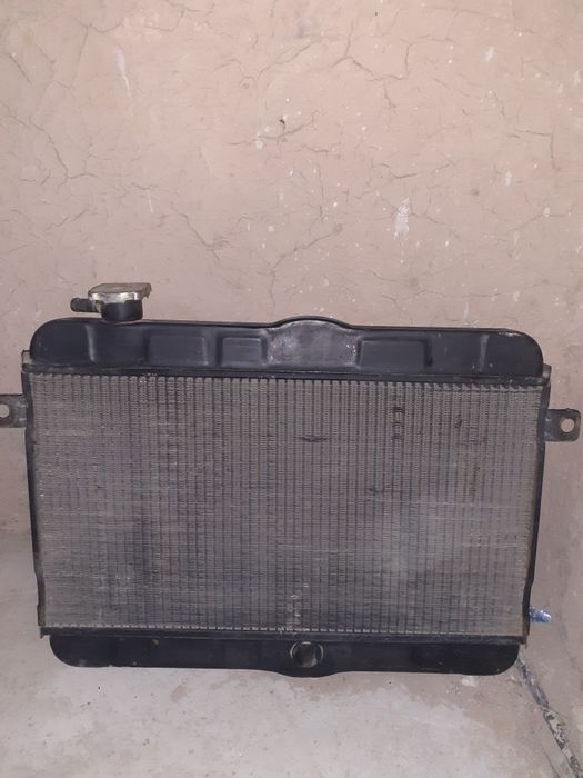 Нива радиатор б/у