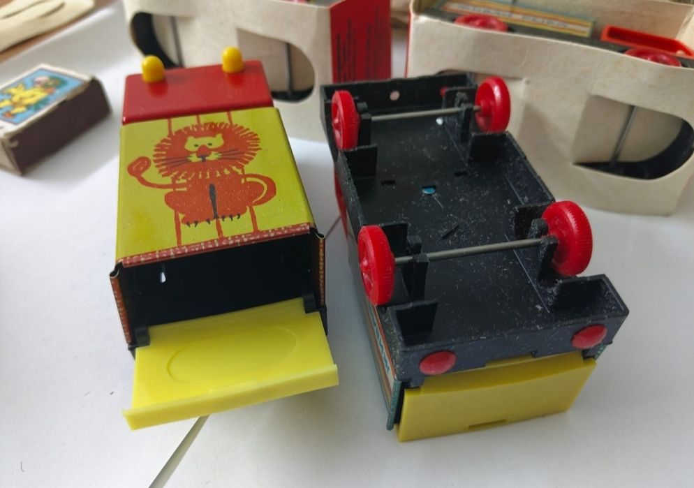 Машинки, новые СССР.