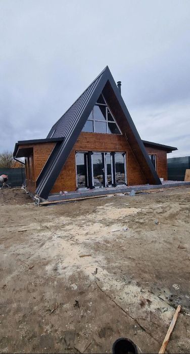 Vând cabane tip A-frame