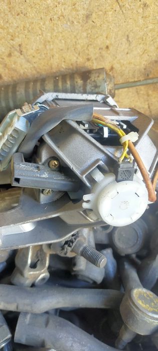 Продаю мотор стиральной машины