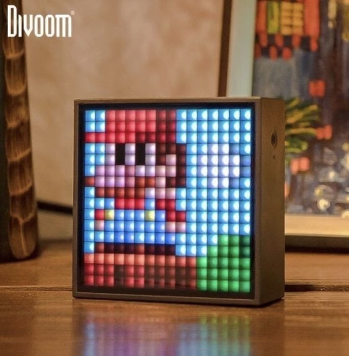 Колонка с дисплеем