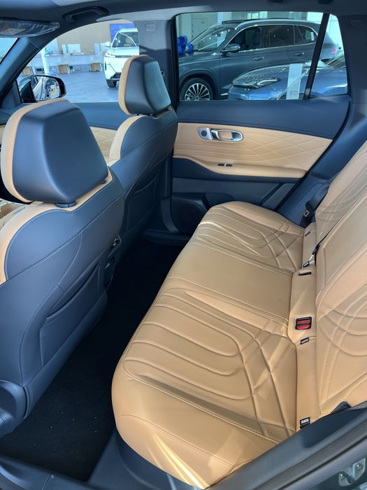 Geely EX5 EM-i гибрид