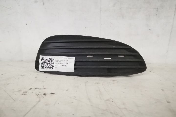 Grila Bara Fata Dreapta Originala In Stare Buna  Mercedes-Benz  Vito