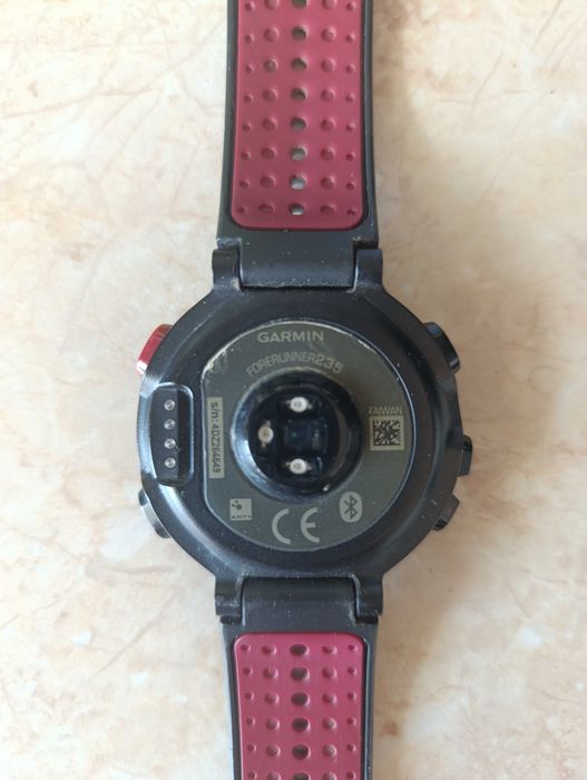 Garmin Forerunner 235