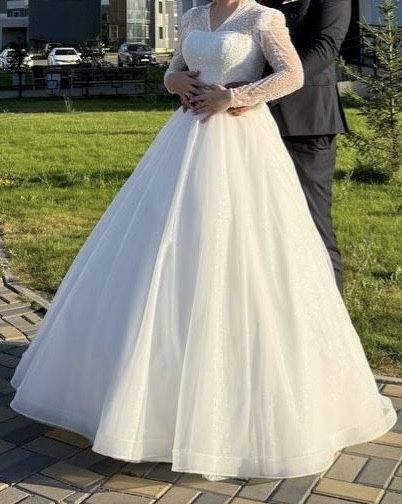 Свадебное платье