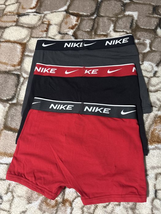 Boxeri nike (marimea M de copiii 132-147)