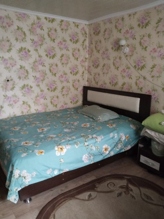 Продам дом район 1000 мелочей