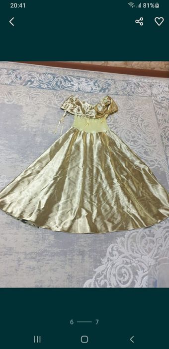 Продам нарядные красивые платья для девочек