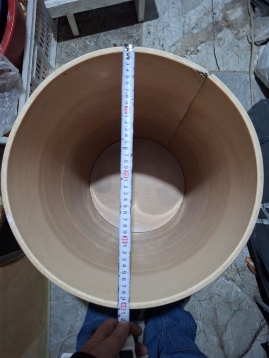 Продам пластиковую бочку 80л