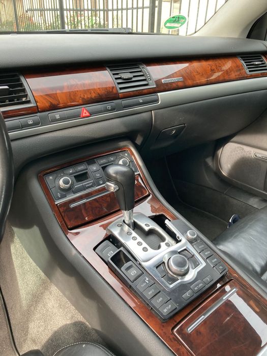 Ornamente / trim bord / usi mahon Audi A8 d3 europa