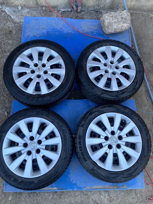Roti de iarna Nissan 205/55/16 senzori presiune inclusi