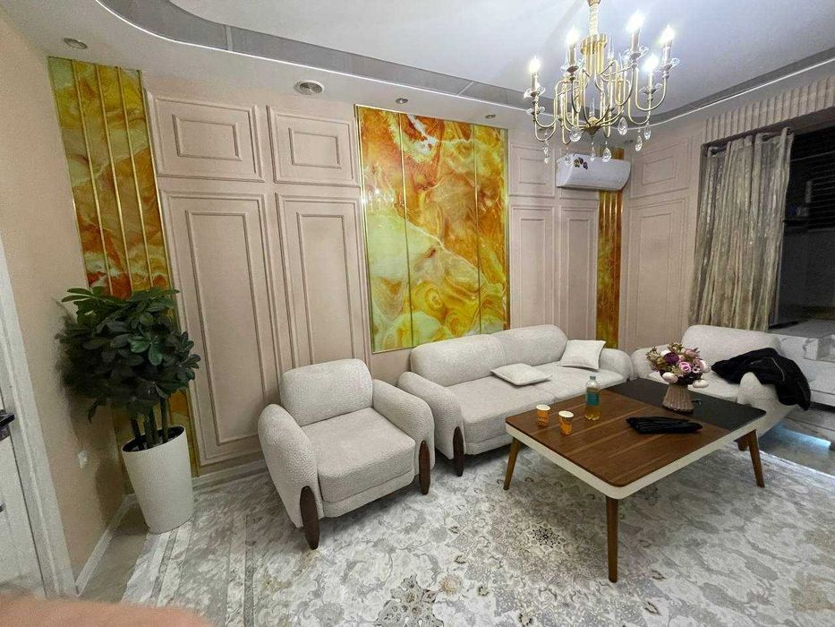 Чиланзар -2 Торговый центр 3/1/4 Евро Квартира