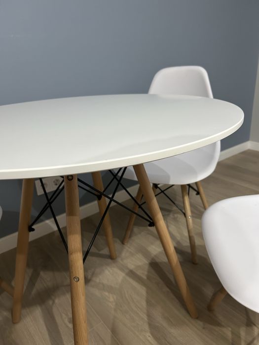 Продам стол со стульями