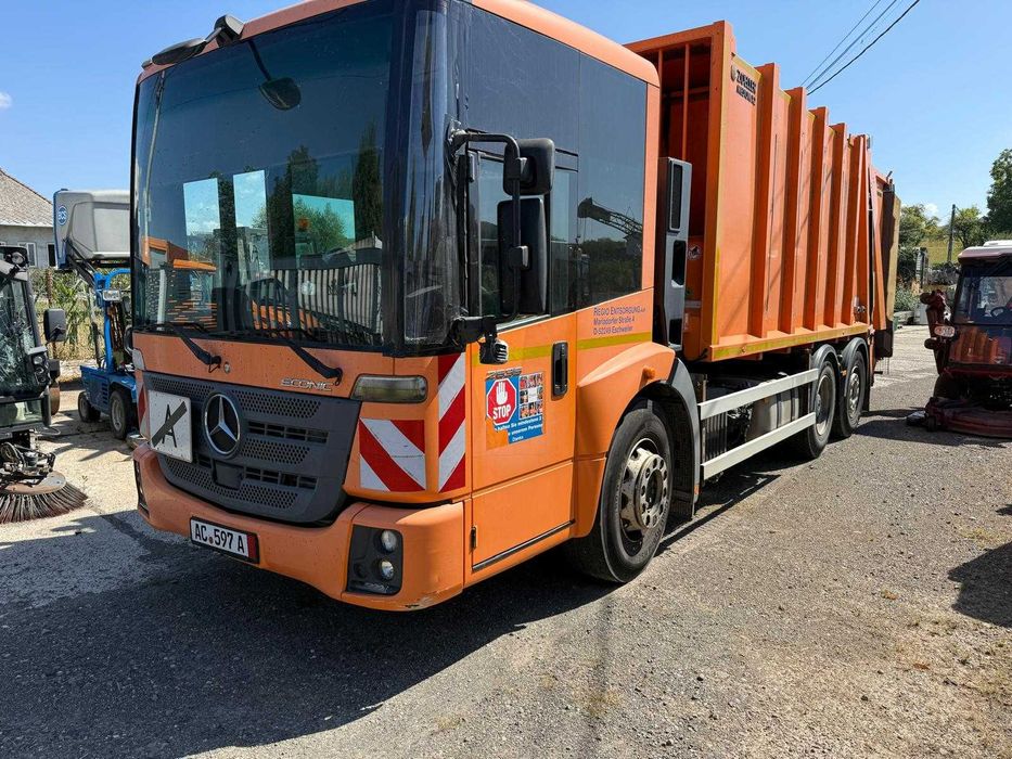 Autoutilitara Gunoiera Mercedes-Benz Econic, Euro 6, Diesel 4 BUC
