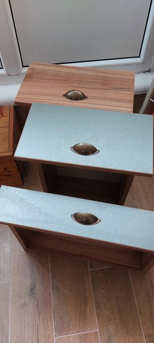 Продавам дървени чекмеджета