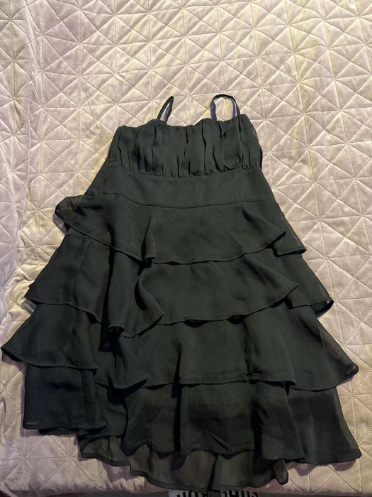 Дамски рокли М вечерни