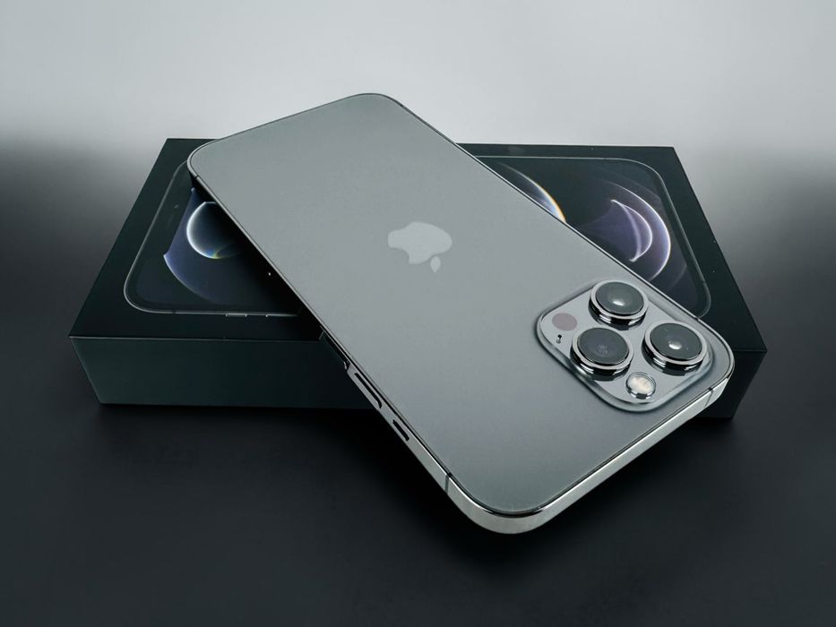 Apple iPhone 12 Pro 128GB Graphite Перфектен! Гаранция!