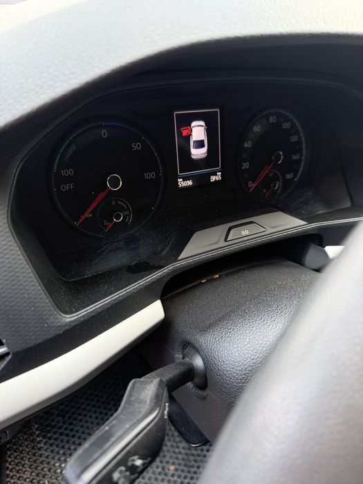 Volkswagen E-Lavida 2021