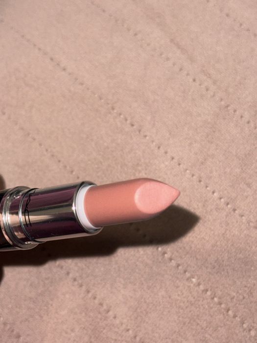 MAC Cosmetics Lustreglass Sheer-Shine Lipstick