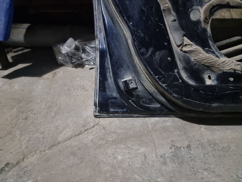 Продам двери Bmw e46