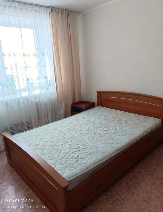 Продам шкаф,кровать и тумбочку