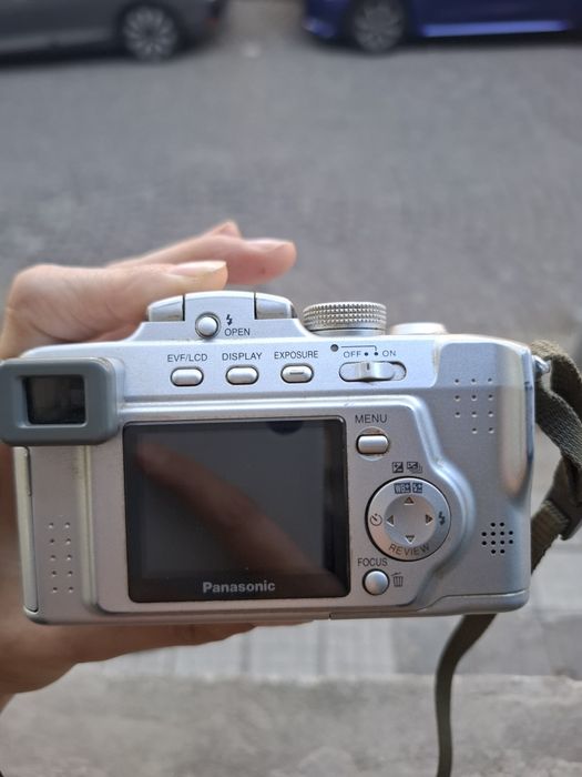 Дигитален фотоапарат PANASONIC LUMIX FZ5