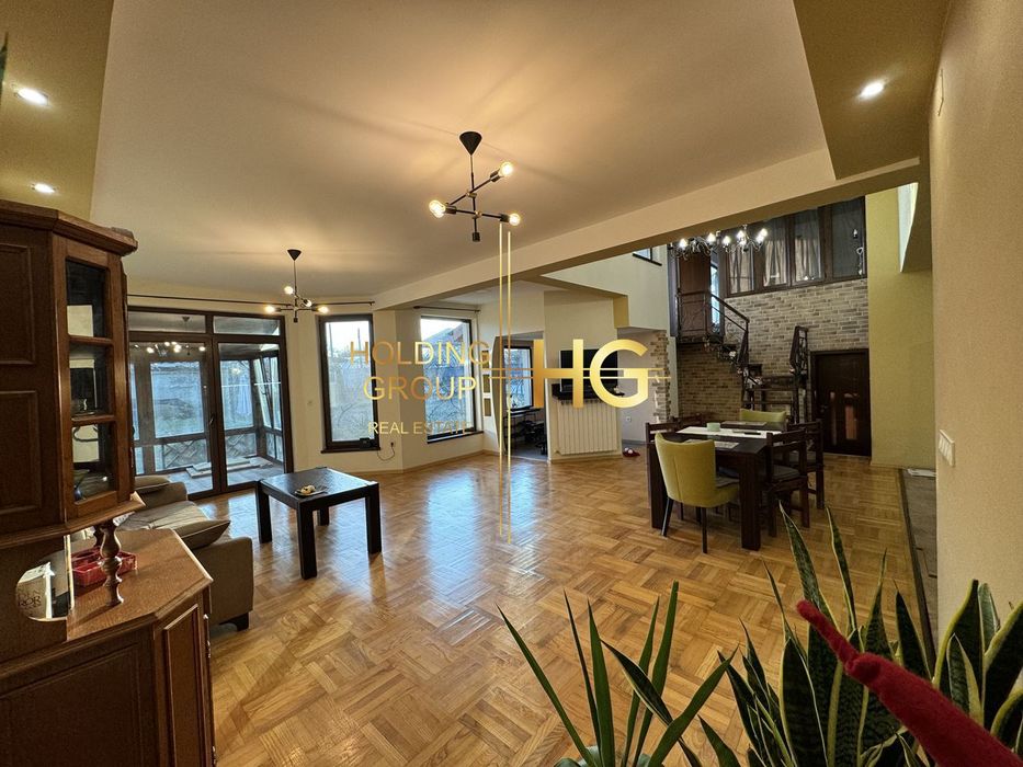 Къща в Добрич, област-с.Приморци площ 300 цена 218000