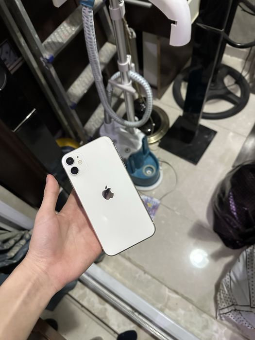 Продам айфон 11 iphone 11