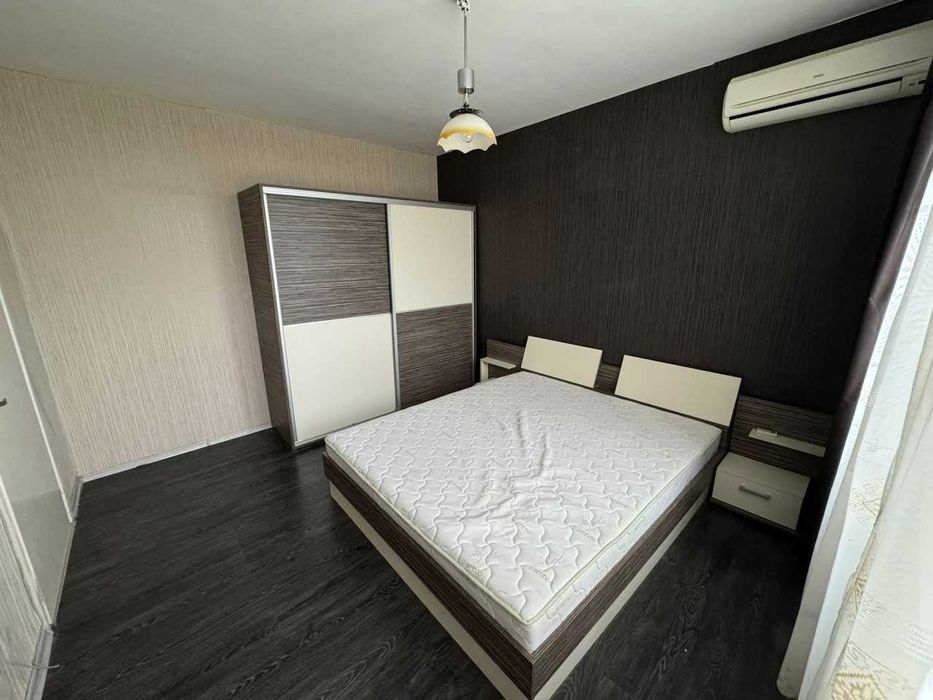 Двустаен апартамент в Каменица 2