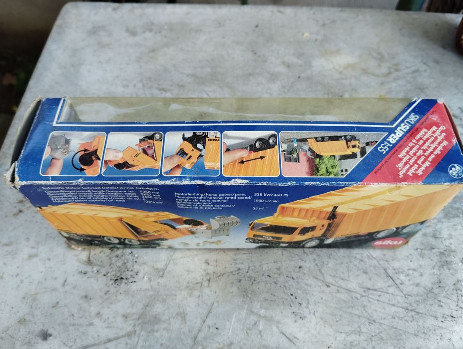 Метална количка модел 1:55 Siku камион камионче