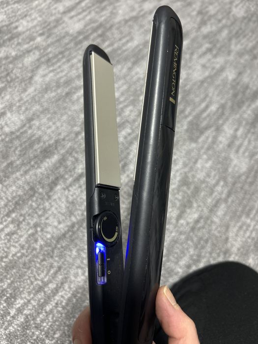 Placă de îndreptat părul Remington