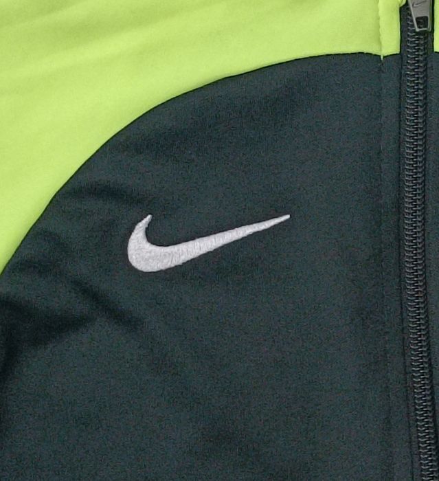 Nike DRI-FIT Strike Top оригинално горнище ръст ръст 110-116см Найк