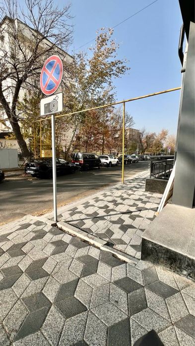 Прожается 4х комнатная квартира,быв Педагогическая,ул Бобура,86.6м2