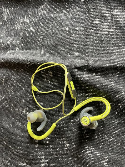 Слушалки JBL бежични